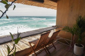 Beachfront - The Surf Lodge